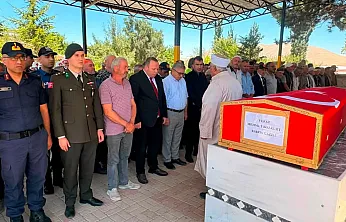 Vefat Eden Kıbrıs Gazisi Toprağa Verildi
