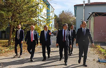 Vekillerden Semt Polikliniği İncelemesi