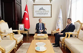 Yeni Müftü Çelik, İlk Ziyaretini Vali Aktaş'a Yaptı