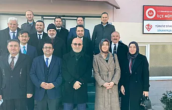 Yeni Yılın İlk Müftüler Toplantısı Sinanpaşa'da Yapıldı