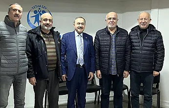 Yetimsev Vakfı Yüzlerce Çocuğu Sevindiriyor