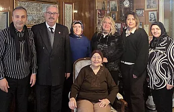 Yılın Annesi Seviye Özsoy'u Duygulandıran Ziyaret