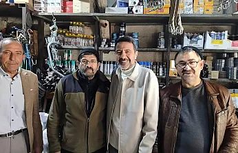 Yılmazaslan , Esnafın Yanında