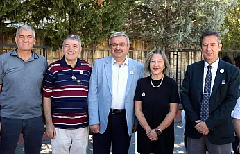 Yurdunuseven'den Eski Okuluna Büyük Destek!