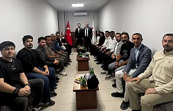 Zafer Partili Dere: Siyasi Görüşü Ne Olursa Olsun Kapımız Herkese Açık