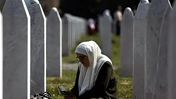 'Srebrenitsa İnsanlığın Ortak Vicdanında Silinmez Bir Yara'