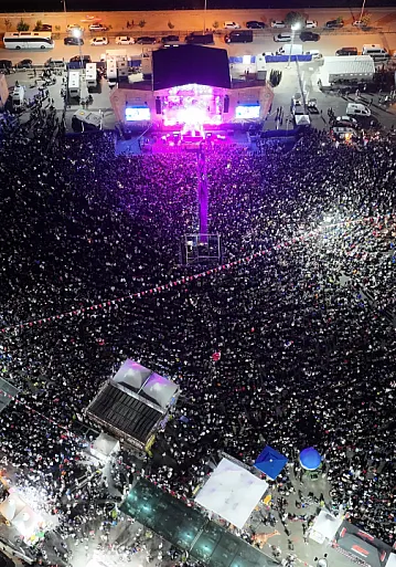 Motofest'te İkinci Gece Şov! M Lisa, Sefo Ve Demet Akalın Sahneyi Salladı
