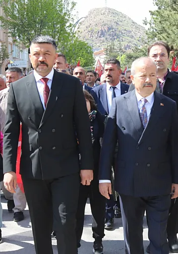 Ülkü Ocakları'ndan 3 Mayıs'ta Hem Yürüyüş Hem Açılış