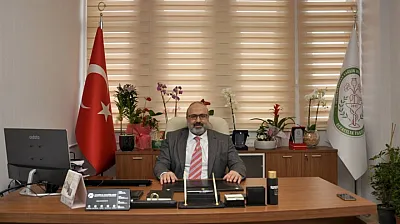 AFSÜ'lü Profesörden Dünya Çapında Başarı!