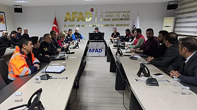 Afyon'da Alarm: Kriz Masası Kuruldu, Vatandaşlara Uyarı!