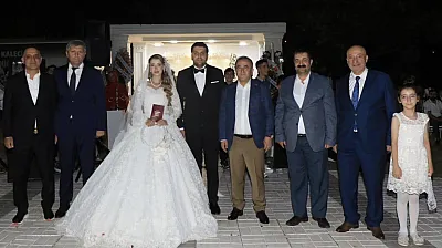 Afyon'da Mülki İdarenin Mutlu Günü