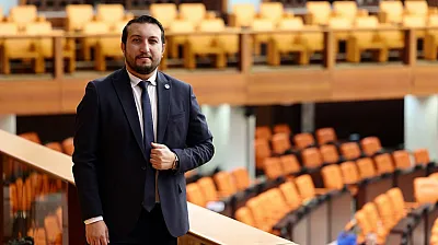 Afyon'da Okudu, Tarım Ve Orman Bakanlığı'nın Gözü Oldu