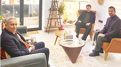 Afyon'un 3 Siyaset Adamı Nerede Buluştu?