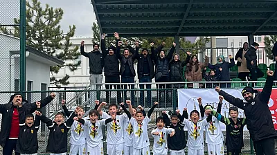 Afyon Vefa Spor Kütahya'da Rüzgâr Gibi Esti