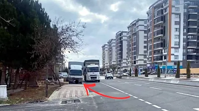 Afyonkarahisar'da Şaşkına Çeviren Park!