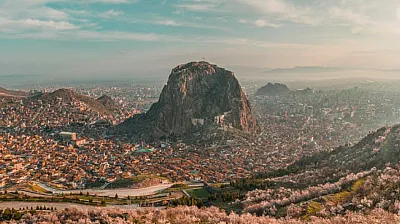 Afyonkarahisar'daki Dev Arsalar Satılıyor