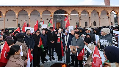 Afyonlular Gazze İçin 30 Otobüsle İstanbul'da