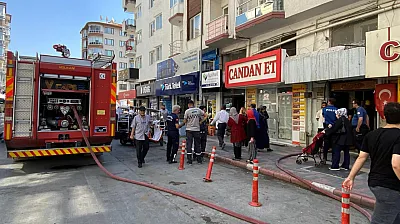 Ambaryolunda Yangına Müdahale Ediliyor