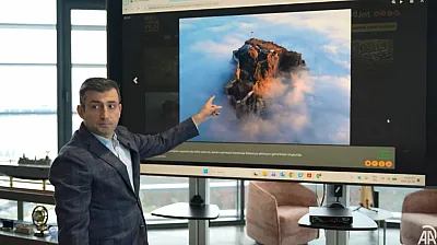 Bayraktar, Karahisar Kalesi'ni Seçti Vali Yiğitbaşı Teşekkür Etti