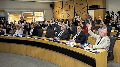 Belediye Meclisi'nde Kim Gider, Kim Kalır?