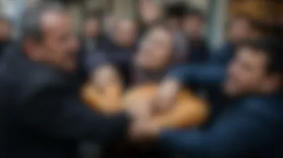 Ekmek Sırası Tartışması Adliyelik Oldu!
