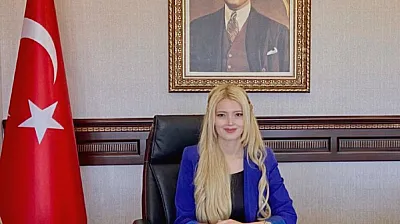 Ladik'in Genç Kaymakamı Tuğçe Orhan, Görevine Başladı