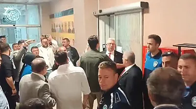 Meclis Ara Verdi, Kuliste Tartışma Yaşandı