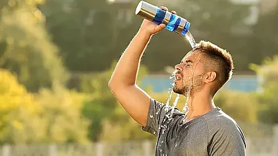 Meteoroloji'den Sıcak Hava ve Yağış Uyarısı