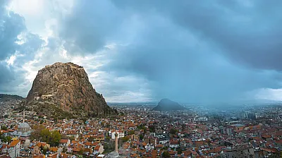 Milli Emlak'tan Afyon'da Satılık Ve Kiralık Taşınmazlar