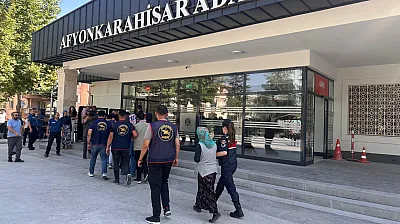Oğlunu Öldüren Zanlı İle Evlendi