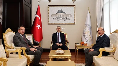 Olgun'un Eleştirdiği Karede Gözden Kaçan Detay!