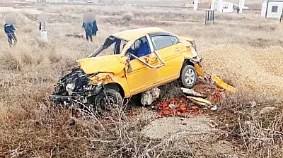 Şarampole Devrilen Ticari Taksi Sürücüsü Hayatını Kaybetti