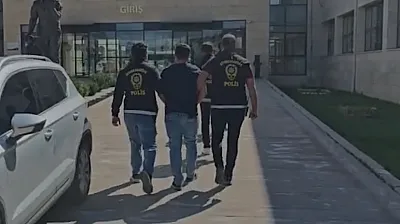 Simit Alırken 2 Milyonluk Aracı Çalındı… Afyon Polisi Hırsızı Yakaladı