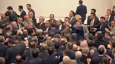 TBMM'de Kavga… Ali Özkaya Ve Hasan Arslan Da Dahil Oldu