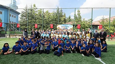 Vali Aktaş'tan Öğrencilere: Öğrenmekten Vazgeçmeyin