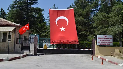 Yeni Hastaneyi Cezaevi'nin Yerine Yapalım