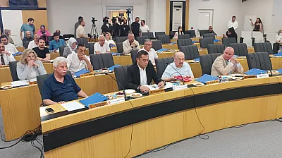 Yeterli Çoğunluk İçin 15 Dakika Bekleme