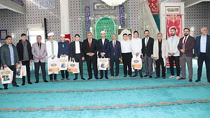 Afyon'da İmam Hatipli Gençler Birincilik İçin Yarıştı