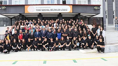 Afyonkarahisar'da Okulda Deprem ve Yangın Alarmı!