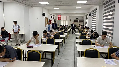 Kur'an-ı Anlama ve İslami İlimler Programı Sınavları Tamamlandı
