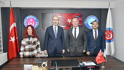 Müdür Öztürk'ten Sendikacılara İade-i Ziyaret