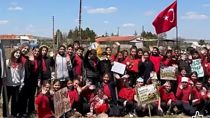 Şuhut'ta Öğrenciler Gelecek İçin Fidan Dikti