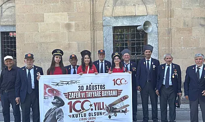 Genç Öğrenciler Tayyare Bayramı'nı Unutmadı