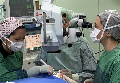 AFSÜ'de Dikkat Çeken Operasyonda 4 İleri Düzey Şaşı Hasta Şifa Buldu