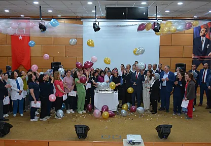 Afyon Devlet Hastanesi Yönetimi Hemşireleri Unutmadı