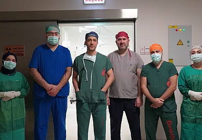 Bilecik'te İlk Defa Karın Zarı Açılmadan 'Rahim Koruyucu Sakrokolpopeksi' Ameliyatı Yapıldı