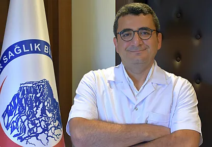 Uzmanı, Kök Hücre Bağışındaki Yanlış Bilgiyi Düzeltti
