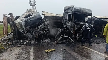 Afyon'da Araç Yangını Korkuttu… Kısa Sürede Müdahale