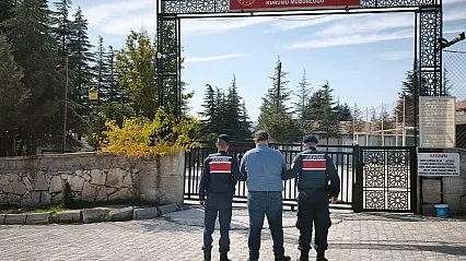 Afyon'da Aranan 50 Kişi Yakalandı, 15'i Tutuklandı