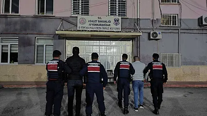 Afyon'da Jandarma 34 Kişi Yakaladı, 14'ü Tutuklandı